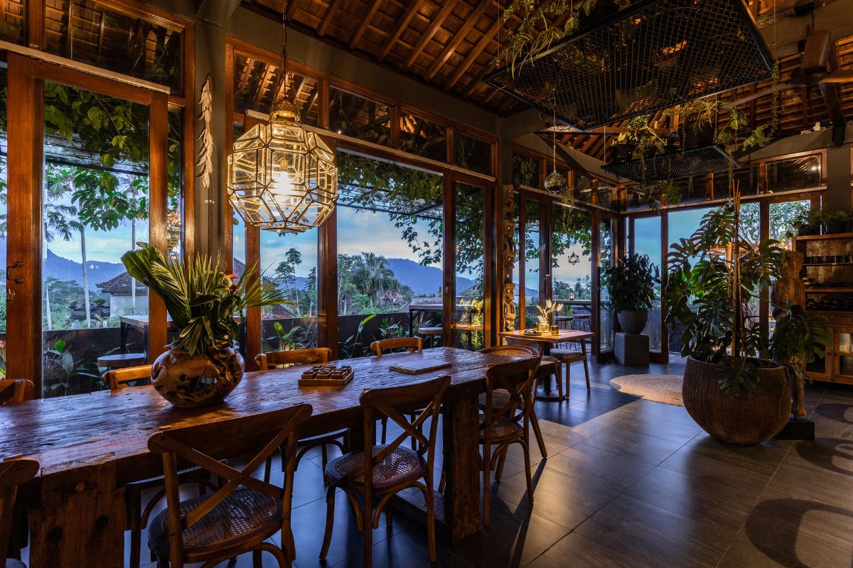 Asri Dining pavilion bamboo architecture overlooking rice terraces